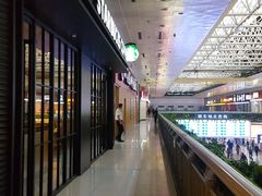 -星巴克(北京西站5号候车室)