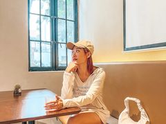 -Fridi Patisserie Cafe