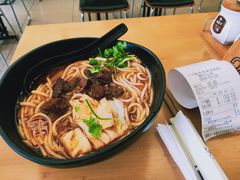-三千粉牛肉米粉(来客茂店)