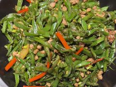 -金枝玉叶上海人家食府(三里河店)