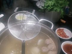 -八合里牛肉火锅(新洲店)
