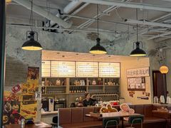 -mordew加州日记西餐&小酒馆(新天地店)