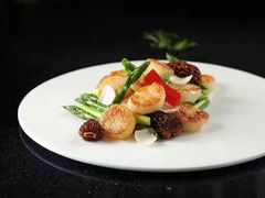 碧绿炒元贝-新加坡泰国村酒楼(五角场店)