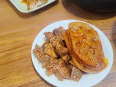-爆炸头阿姨小四川正宗川味小吃(无任何分店)