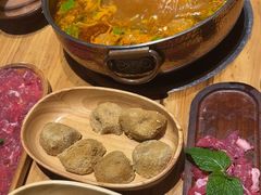 -黔诚多彩火锅(甲秀楼店)