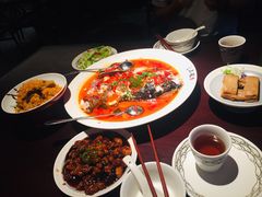 -上名堂·鱼头好吃(体育场路店)