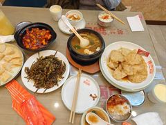 -英兰朝族饭店·英兰锅包肉(佳园路店)