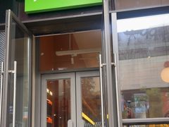 -奈雪的茶(青岛卓悦里INTOWN店)