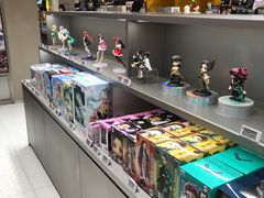 -泡泡玛特POPMART(蓝色港湾店)