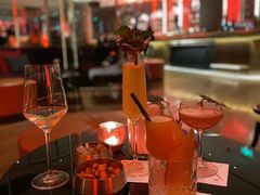-池畔酒吧 WET Bar