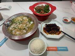 -姚姚酸菜鱼·金戈戈香港豉油鸡(喜荟城联名店)