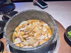 -芸山季·云南野生菌火锅(人民广场来福士店)