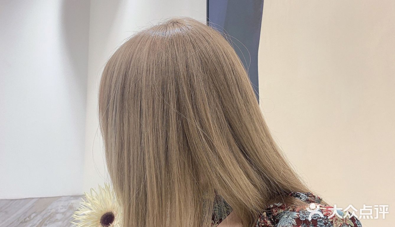 #亚麻灰棕🌈整体亚麻调为主调副调带着 点灰棕感