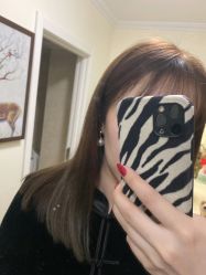 -变画·发型STUDIO