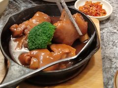 红烧猪手-鹿港小镇(霄云店)