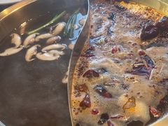 -小天鹅火锅·一线江景洪鼎旗舰店(洪崖洞店)