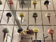 -VENCHI 闻绮(上海佛罗伦萨小镇店)