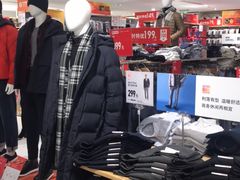 -优衣库(上海正大广场店)