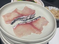 鲜切斑鱼片-牛牛和牛海鲜粥底火锅(长虹国际城店)