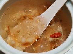 鸡头米桃胶百合羹-蝶园·装修中(BFC外滩金融中心店)