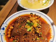 -肖四女乐山跷脚牛肉(世博源店)
