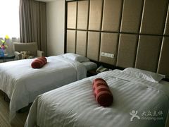 -郑州粤海酒店(郑州二七广场店)