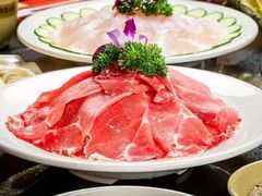 -宽板凳老灶火锅(台湾街店)