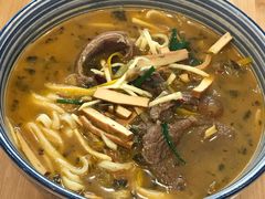 酸菜牛腱子面-陈八两面家(华孚写字楼店)