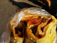 -正宗杂粮煎饼香软鸡蛋饼