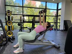 -享受健身·美体塑形馆