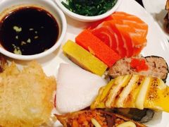 -荣誉国际酒店-云顶旋转餐厅