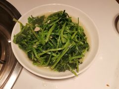 -乡土特色.冷锅鱼.牦牛肉汤锅