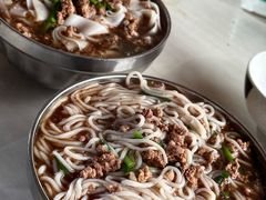 -正宗杨记普洱酸醋米线(总店)