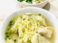 -绿杨馄饨临顿路店