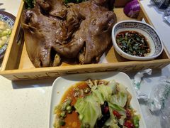 -老北京胡同味道二荤铺(酒仙桥店)