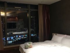 -青岛五四广场海景美仑国际公寓酒店