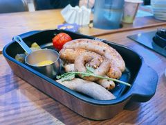 -SPACELAB失重餐厅(世纪汇店)