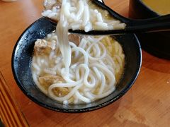 -老妈米线(港龙店)