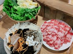-广顺鑫猪肚鸡(经八路店)