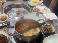 -金滏山烤肉·海鲜·火锅自助餐厅(襄阳万达店)
