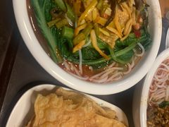 -水平有限螺蛳粉(宏达大厦店)