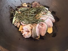 -江湖水乡铁锅炖魚(周庄嘉园店)