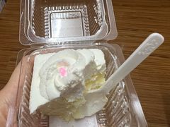 -红宝石·鲜奶小方·海派西点房(金杨店)