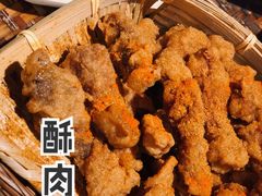 -爆炸头阿姨小四川正宗川味小吃(无任何分店)