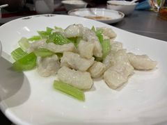 碧绿鱼丁-燕春楼(海河华鼎店)