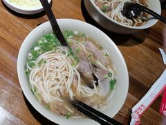 -李先生牛肉面大王(济南火车站候车室店)