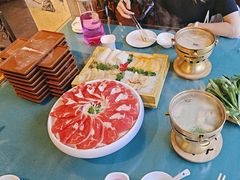 -慢丽江·云南野生菌土鸡锅(付家庄店)