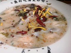 渔夫爱上酸菜鱼-江渔儿酸菜鱼(港湾1号店)