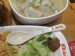 -南城香·饭香串香馄饨香(花园北路店)
