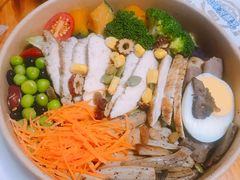 -轻素Chic Salad·轻食(万松园店)